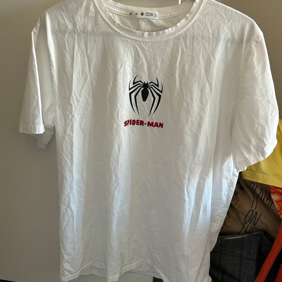 Spiderman T Shirt - Picture 1 of 4